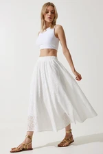 Happiness İstanbul Woman's White Scalloped Princess Skirt