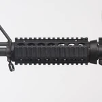 Krytka Low Profile Rail Guard Manta Defense® – Čierna (Farba: Čierna)