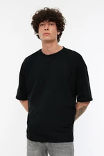 Trendyol Black pánske basic 100% bavlnené crew krk oversized tričko s krátkym rukávom.