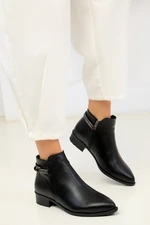 Soho Black Women's Boots & Booties 18567