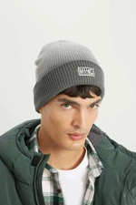 DEFACTO Men's Gradient Printed Beret