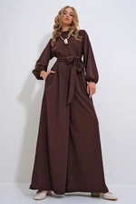 Trend Alaçatı Stili Women&#39;s Brown High Collar Back Zipper Princess Sleeve Waist Belted Jumpsuit