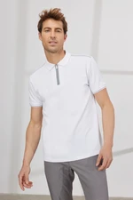 ALTINYILDIZ CLASSICS Men's White Slim Fit Slim Fit Polo Neck Short Sleeve Cotton T-Shirt.