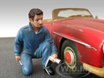 Mechanic Jerry Figure For 118 Diecast Model Cars by American Diorama