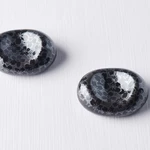 MADE IN JAPAN Podložka na odloženie jedálnych paličiek Black Sakura