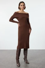 Trendyol Brown Midi Knit Basic Carmen Collar Dress