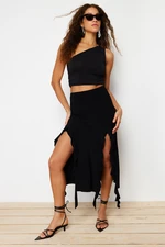 Trendyol Black Slit and Ruffle Detailed Body-Fitting Flexible Fish Maxi Skirt