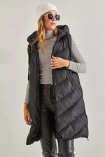 Bianco Lucci Women's Long Puffer Vest with Side Zippers