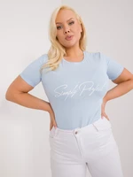 Light blue plus a large t-shirt with a round neckline