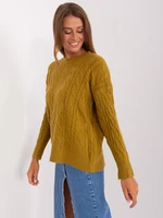 Olive classic sweater with handbags