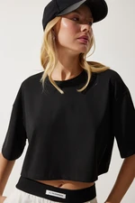 Happiness İstanbul Women's Black Basic Crop Knitted T-Shirt