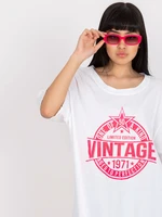 White and pink loose T-shirt with appliqué