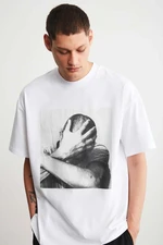 GRIMELANGE Elvis Men's Thick Textured Print Detailed Oversize Fit Loose Cut & 100% Organic Cotton White T-shirt