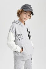 DEFACTO Boy&#39;s Oversize Fit Embroidered Hooded Sweatshirt