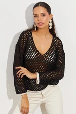 Cool & Sexy Women's Black Openwork Knitwear Blouse YV138