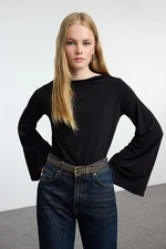 Trendyol Black Relaxed/Comfortable Fit Spanish Sleeve Stretchy Knitted Blouse