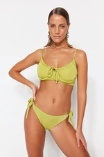 Trendyol Green Tied Csillogó, normál szárú bikini alsók