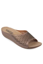 Capone Outfitters Capone Z0385 Copper Women's Comfort Anatomic Slippers.