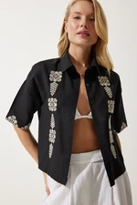 Happiness İstanbul Women's Black Embroidered Short Linen Shirt RG0009