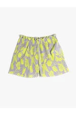 Koton Pleated Shorts With Elastic Waist, Floral Pattern Relaxed Cut.