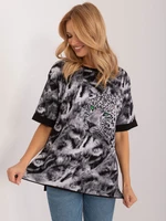 Black loose T-shirt with animal motif