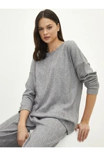 LC Waikiki LCW DREAM Crew Neck Solid Long Sleeve Women's Pajamas Top