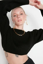 Trendyol Black Super Crop Basic Pletený svetr