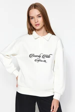 Trendyol Ecru Shirt Collar with Embroidery Regular Fit Knitted Sweatshirt with Fleece Inside