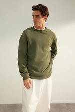 Trendyol Limited Edition Relaxed/Comfortable Cut Faded Effect 100% Cotton Thick Sweatshirt