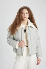 DEFACTO Water Repellent Regular Fit Wide Collar Faux Für Lined Zippered Pocket Puffer Jacket