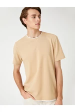 Koton Basic Woven T-shirt with a Crew Neck Short Sleeves, Slim Fit.