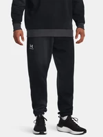 Under Armour Tepláky UA Essential Flc Novelty Jgr-BLK - Pánské