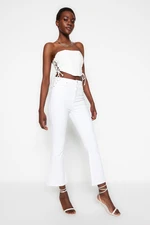 Trendyol White High Waist Crop Flare farmer