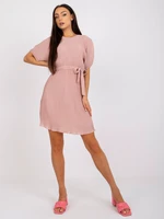 Dusty pink dress with ruffles by Mathilde