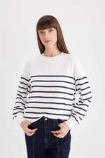 DEFACTO Women's Relax Fit Crew Neck Striped Thin Basic Plain Sweatshirt