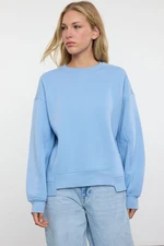 Trendyol Blue Hem Detailed Crew Neck Relaxed/Comfortable Fit Knitted Sweatshirt