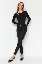 Trendyol Black Shaper Effect úzke džínsy s vysokým pásom