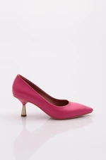 DGN Women's 340-22yrs Pointed Toe Shoes with Low-Cut Cutout Heels.