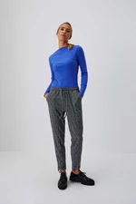 Knitted trousers with ties