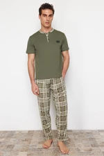 Trendyol Khaki Regular Fit Plaid Knitted Pajama Set