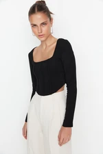 Trendyol Black Piping Detail Square Neck Fitted/Situated Crop Interlock Knitted Blouse