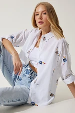 Happiness İstanbul Women's Ecru Floral Embroidered Cotton Shirt