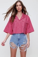 Trend Alaçatı Stili Women's Fuchsia Envelope Pocket Crop Poplin Shirt