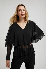 Shirt with ruffles