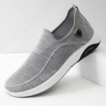 Men's Flyknit Breathable Low Top Casual Soft Sole Ultralight Running Shoes Sneakers