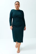 Trendyol Curve Emerald Green Midi Silvery Knitted Dress