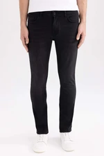 DEFACTO Pedro Slim Fit Jeans