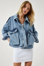 Happiness İstanbul Women's Light Blue Wide Pocket Epaulette Denim Jacket