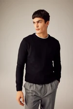 DEFACTO Black Standard Fit Regular Cut Crew Neck Knitwear Sweater