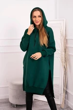 Insulated sweatshirt with slits on the sides of dark green color